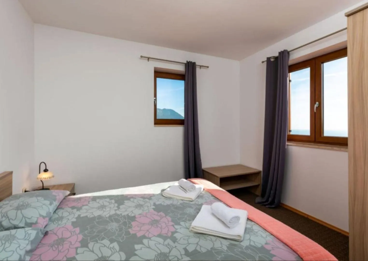 Holiday home Ucka Nature Park Mountain Hideway Robinson House Matic With Pool Brest Croatia