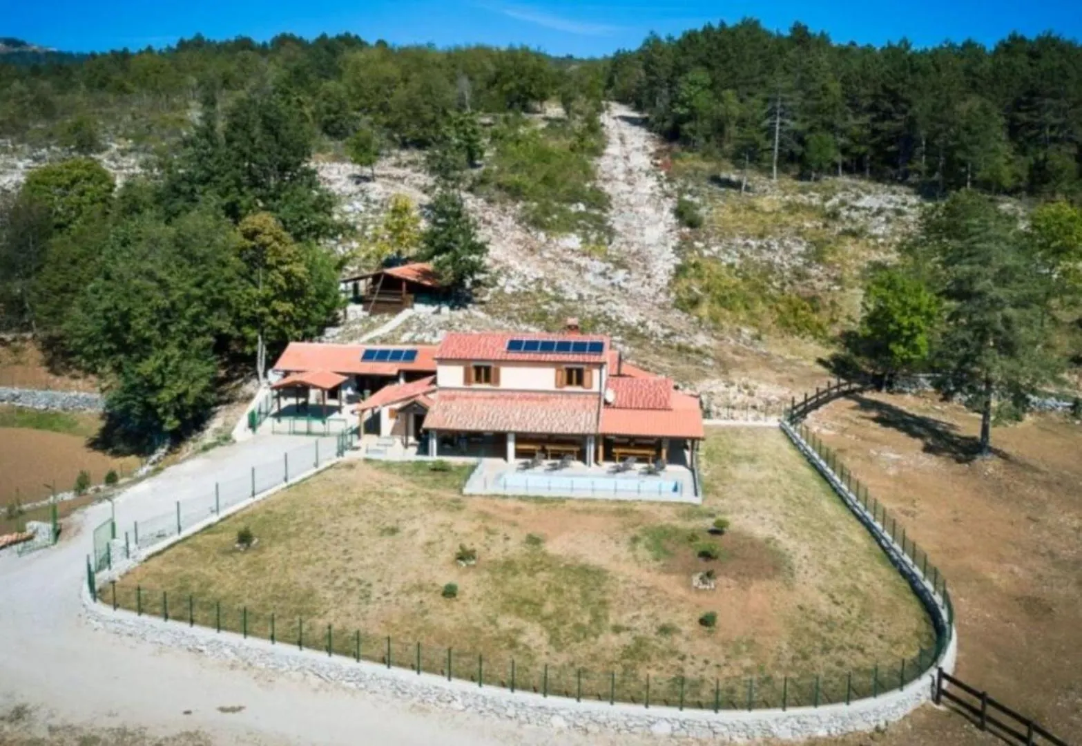 Ucka Nature Park Mountain Hideway Robinson House Matic With Pool Brest 0*,
